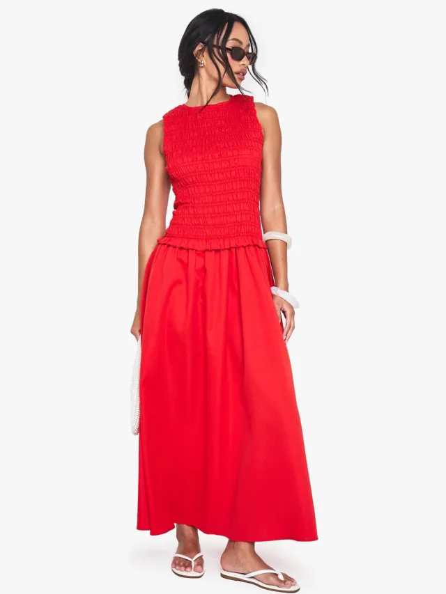 boohoo Dames Racer-neck gerimpelde droptaille midaxi jurk Rood