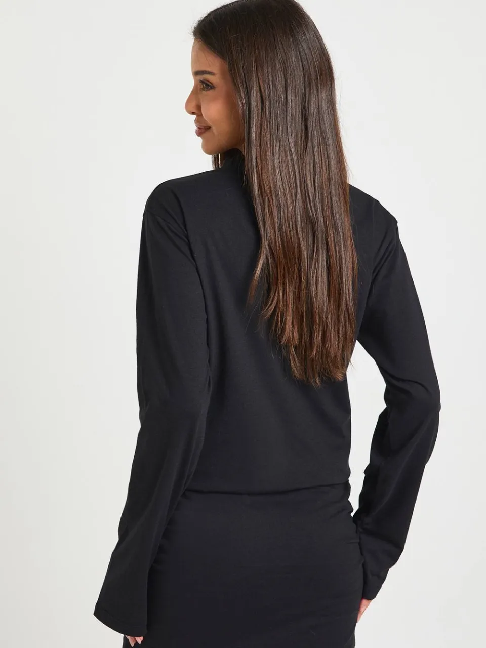 boohoo Dames Gerimpelde Lange Mouw T-shirt Mini Jurk zwart, foto 2