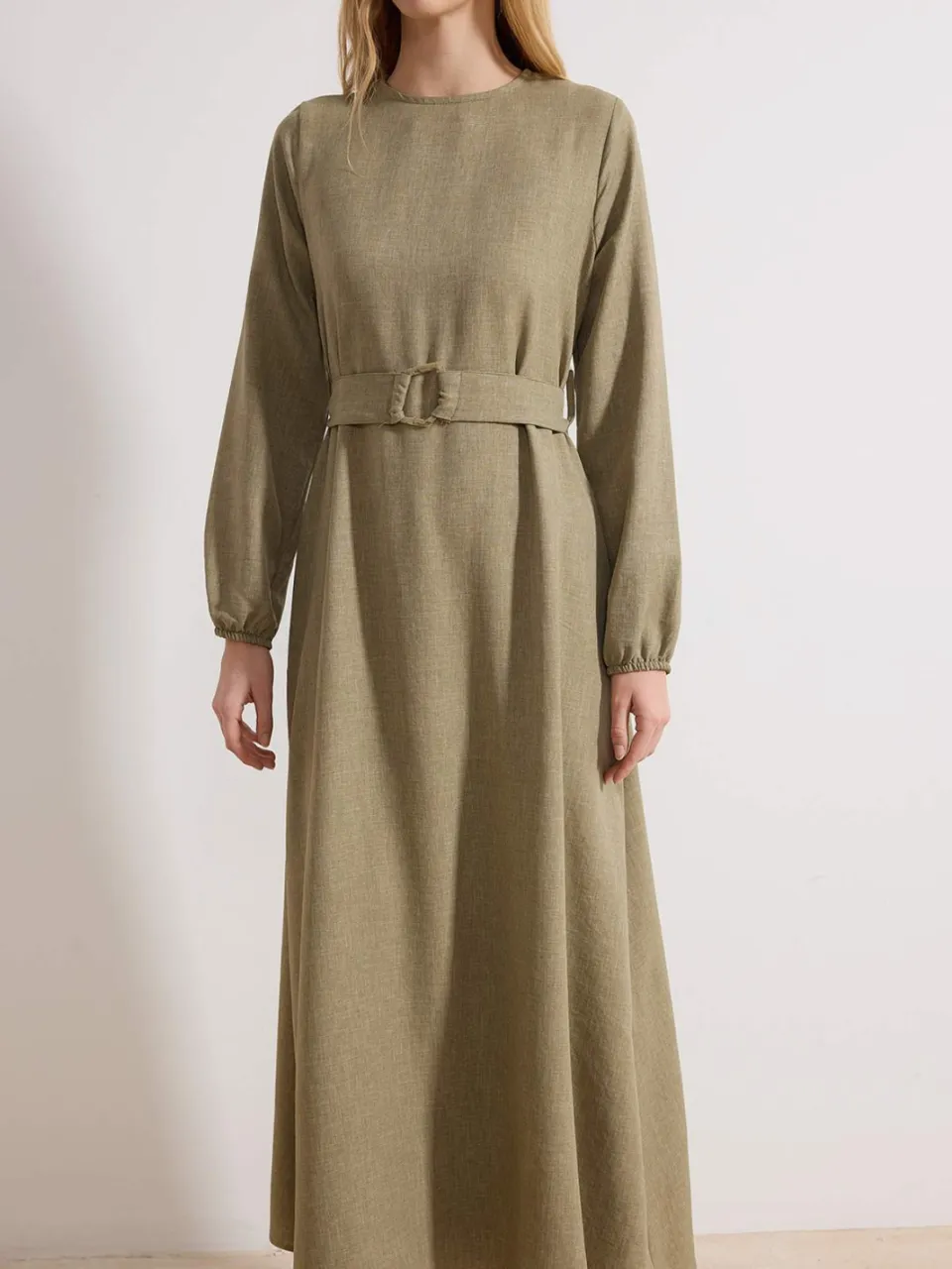 Trendyol Modest Dames Kaki Effen Maxi Lang Casual Skater Modest Jurken, foto 2