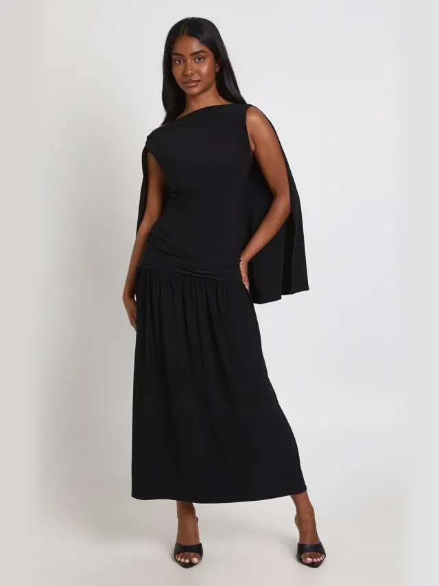 boohoo Dames Maxi Jurk Met Cape Detail En Verlaagde Taille Zwart