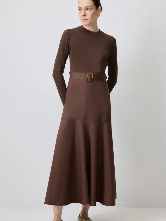 TOUCHÉ PRIVÉ Jurk met riemdetail - Bruin - Dames