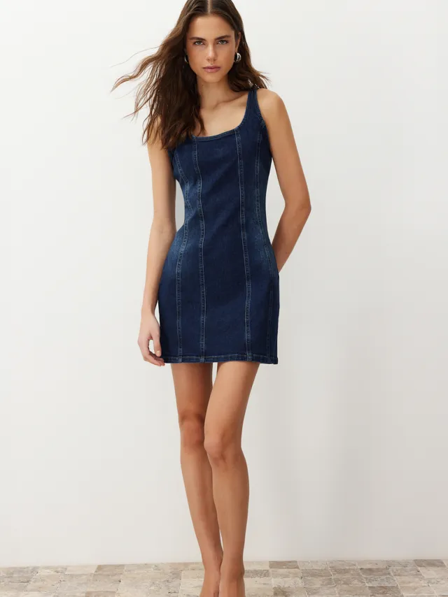 Trendyol TRENDYOLMİLLA Dames Blauw Effen Kort / Mini Mouwloos Casual Bodycon Jurken