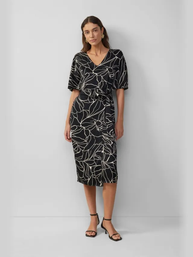 S.Oliver female - Satijnen jurk met wikkellook en V-hals zwart