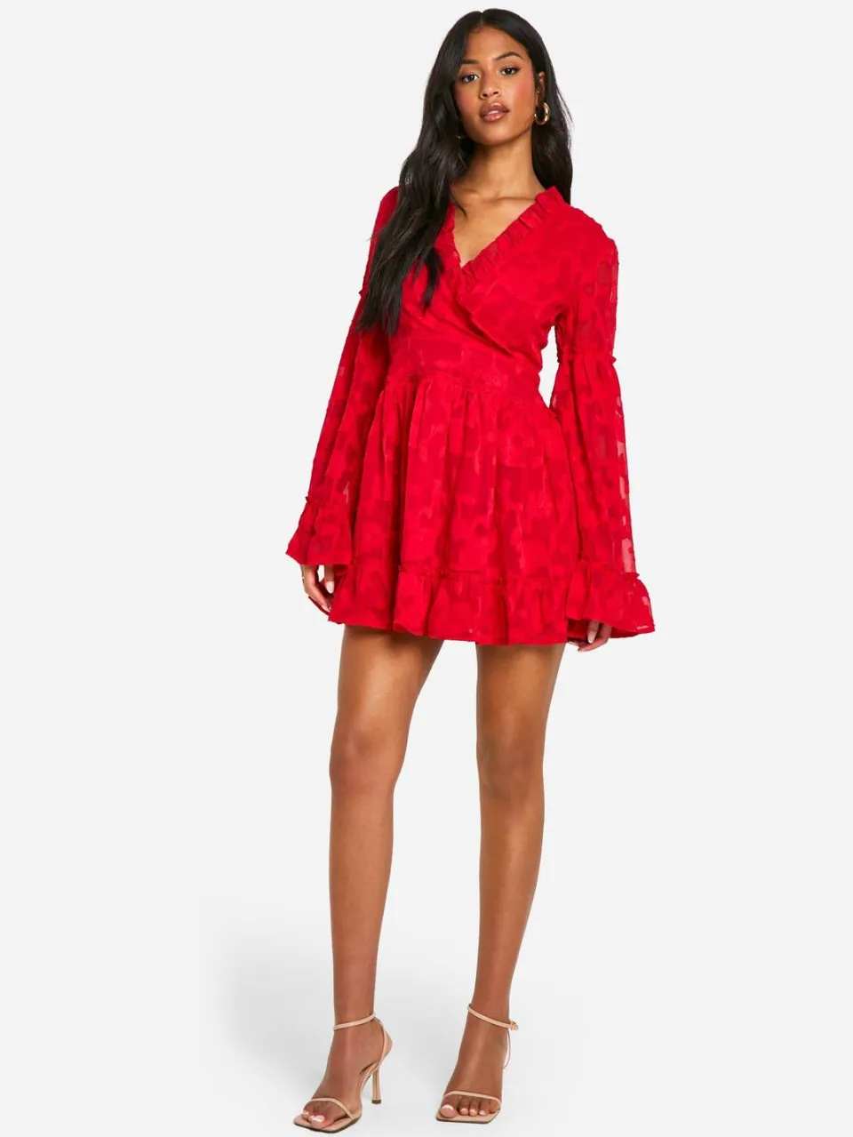 boohoo Dames Tall Burnout Floral Ruffle Skater Dress rood, foto 3
