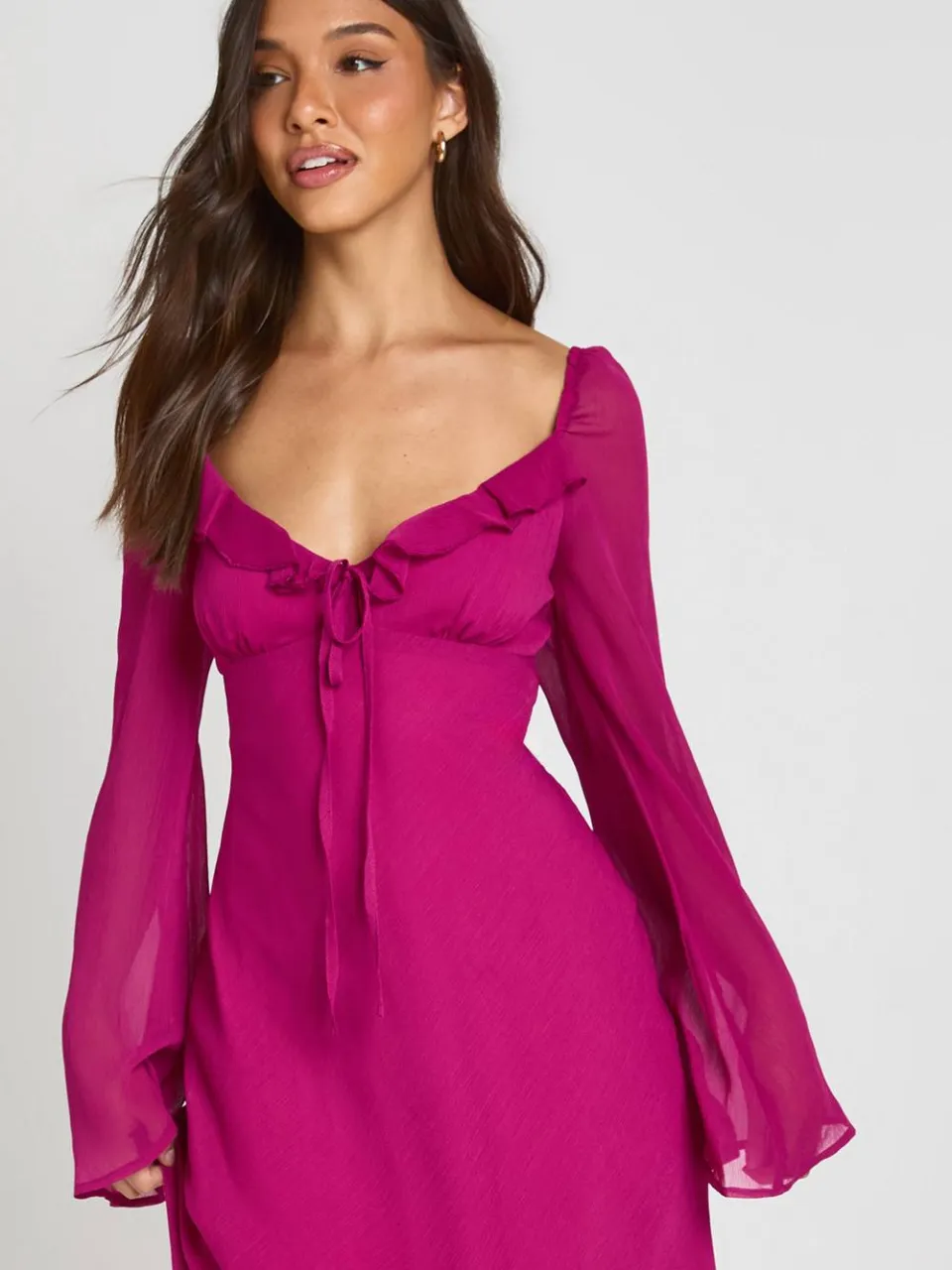 boohoo Dames Chiffon Maxi Jurk Met Wijd Uitlopende Mouwen framboos, foto 2