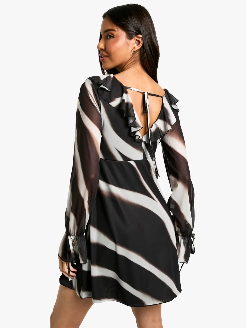 boohoo Dames Abstract Mesh Ruffle Mini Jurk zwart, foto 2
