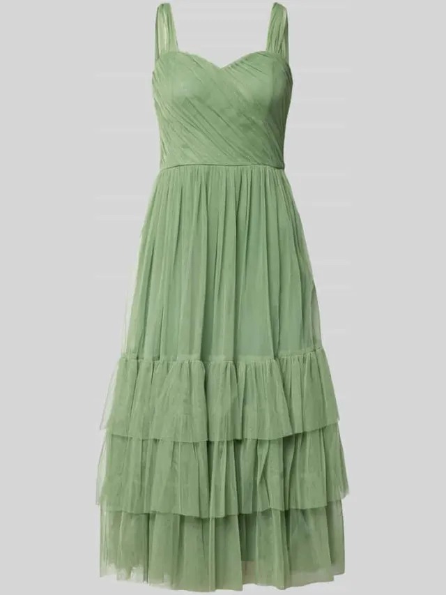 Lace & Beads Knielange cocktailjurk in laagjeslook groen, foto 2