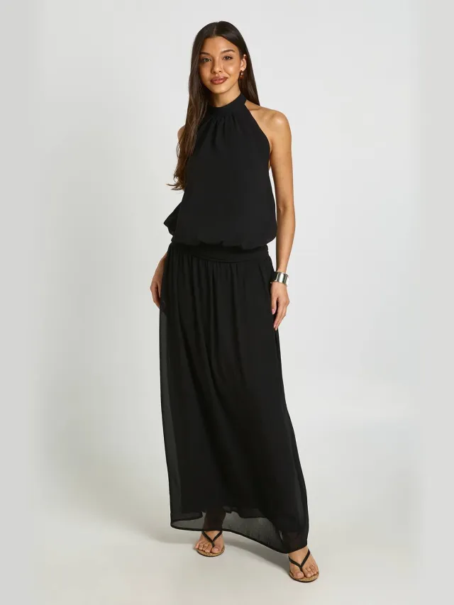 boohoo Dames Chiffon Gerimpelde Lage Taille Halter Maxi Jurk Zwart