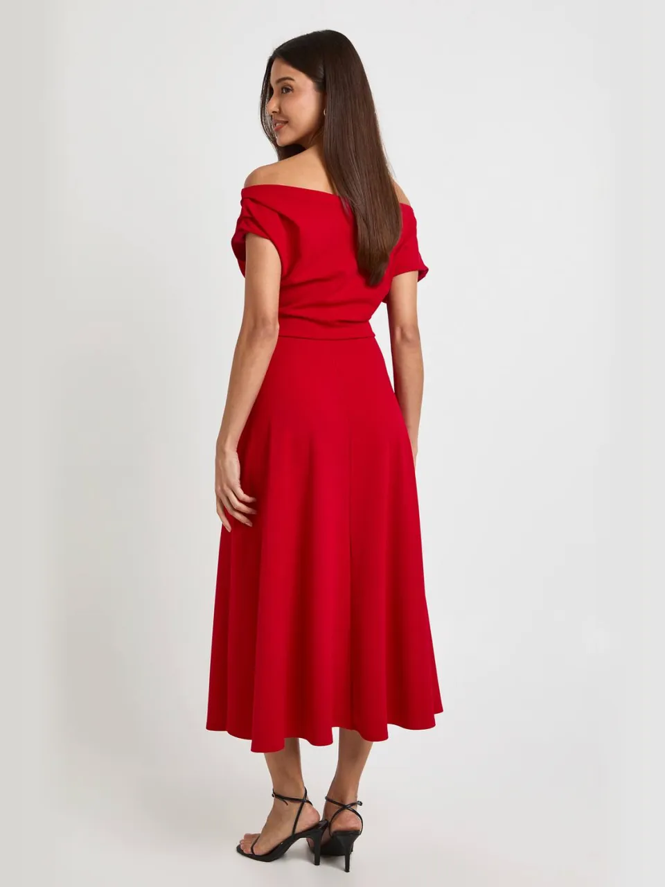 boohoo Dames Crêpe Asymmetrische Halslijn Skater Midi Jurk rood, foto 3