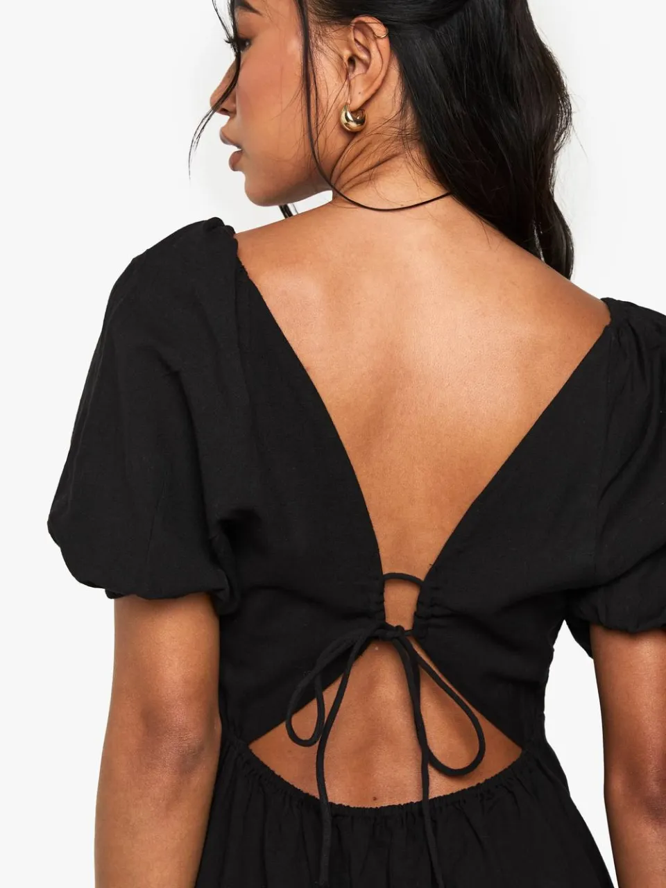 boohoo Dames Linnen jurk met strik aan de achterkant en pofmouwen, midaxi dress zwart, foto 2