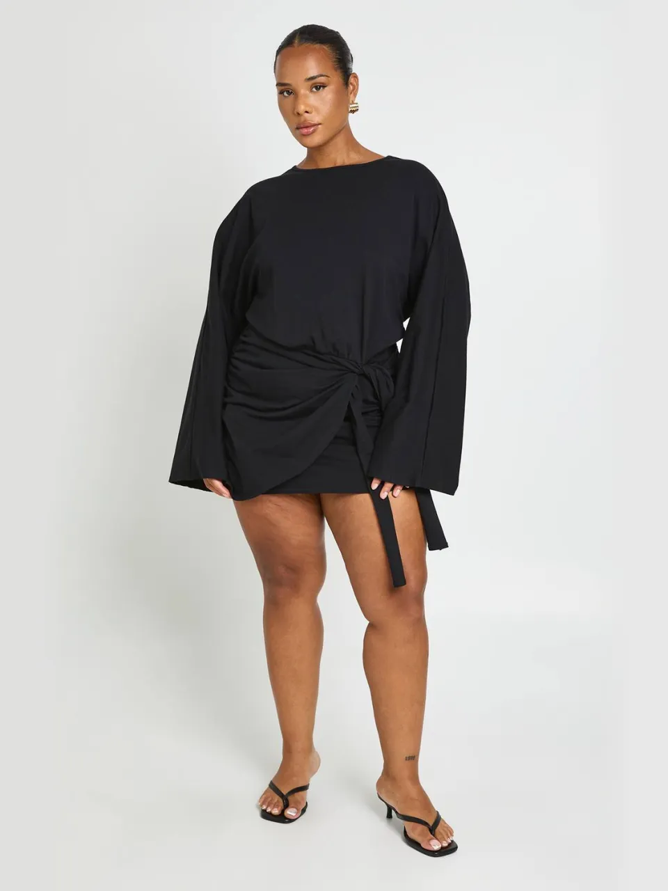 boohoo Dames Plus Katoenen Elastaan Mini Jurk Met Strikdetail zwart, foto 2