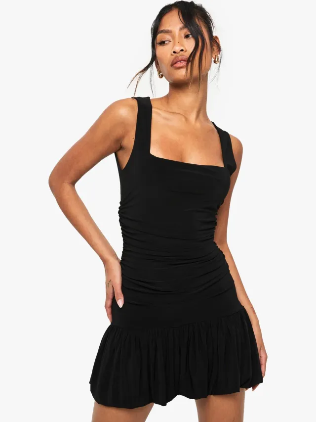 boohoo Dames Slinky square hals geraffeld detail geplooide mini-jurk Zwart