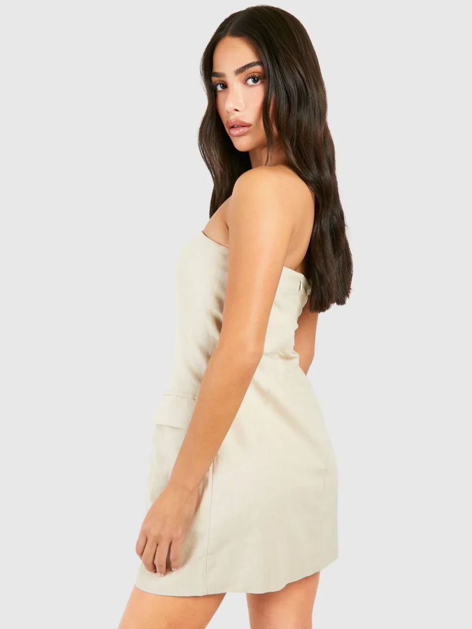 boohoo Dames Petite Linen Look Bandeau Blazerjurk natural, foto 2