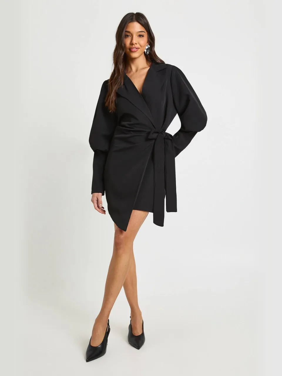boohoo Dames Blazerjurk met volume mouwen en getiede taille zwart, foto 3