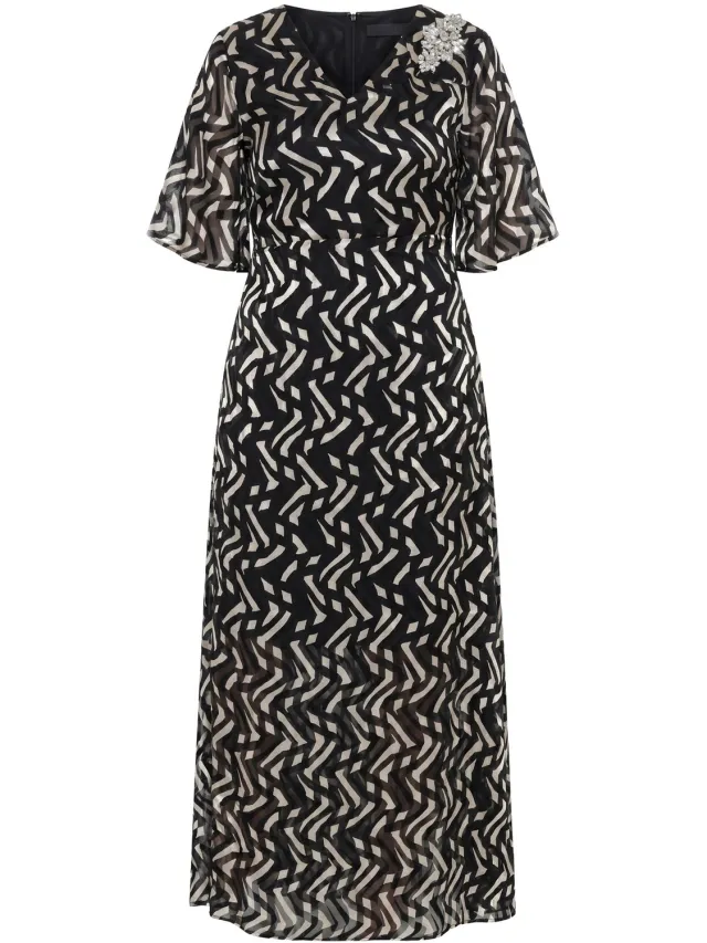 Ulla Popken Dames - Maxi-jurk burnout-effect V-hals klokmouwen - Zwart