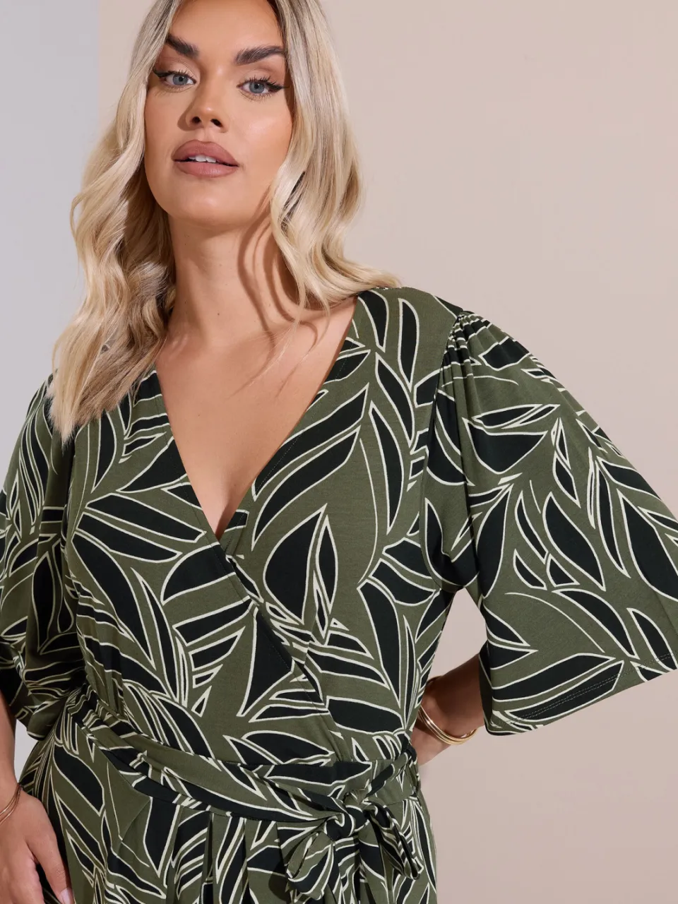 Yours Khaki Groene Blad Wikkel Maxi Jurk, foto 5