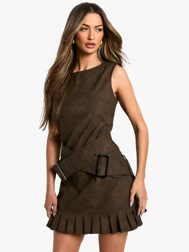 boohoo Dames Faux Leather Double Belt Mini Dress Bruin