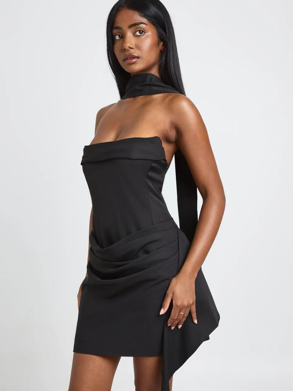 boohoo Dames Gestructureerde Mini Jurk Met Corsetdetail En Gedrapeerde Zijkant zwart, foto 3