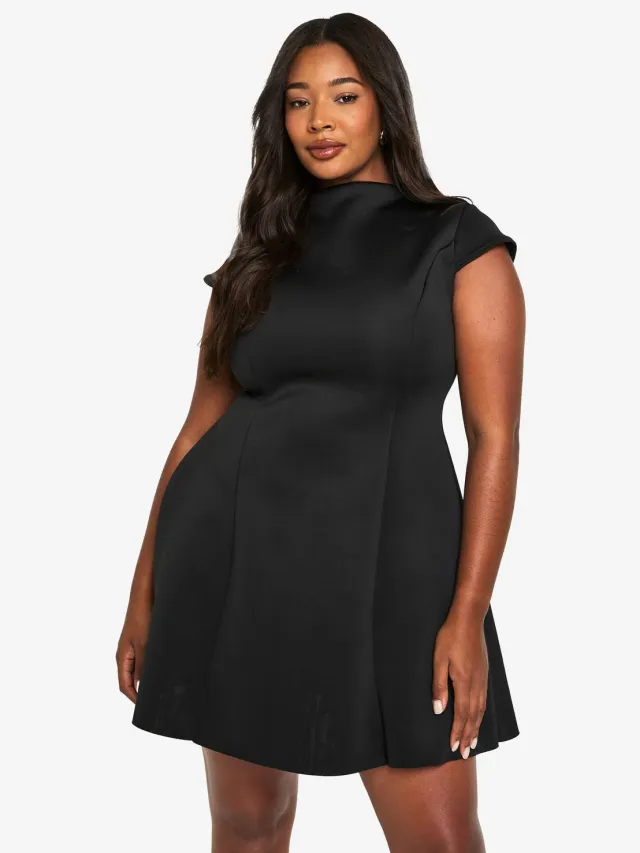 boohoo Dames plus gestructureerde mini-skaterjurk Zwart