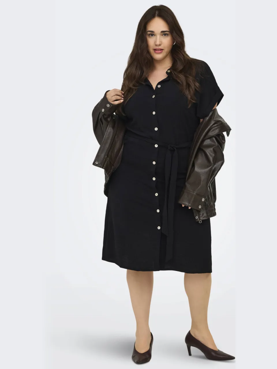 Only Carmakoma blousejurk met ceintuur zwart