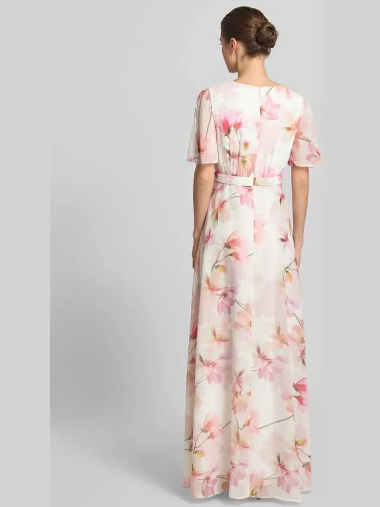 Christian Berg Cocktail maxi-jurk in all-over look met tailleband ecru, foto 4