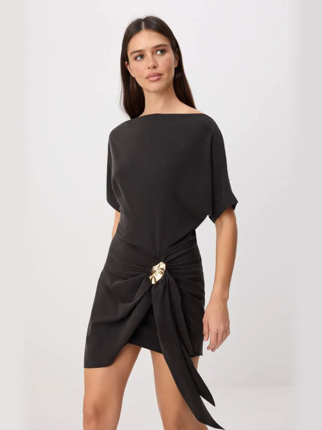 Trendyol TRENDYOLMİLLA Dames Zwart Effen Kort / Mini Kort A-lijn Jurken