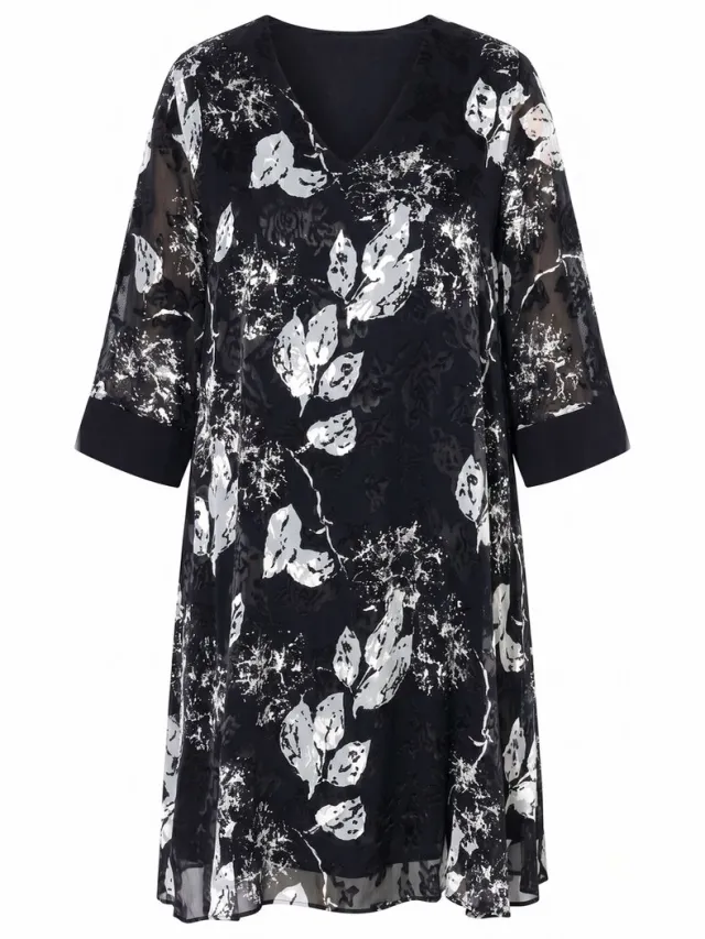 Ulla Popken Dames - Jurk met burnout-effect zijdemix V-hals 3/4-mouwen - Zwart - Maat 46+
