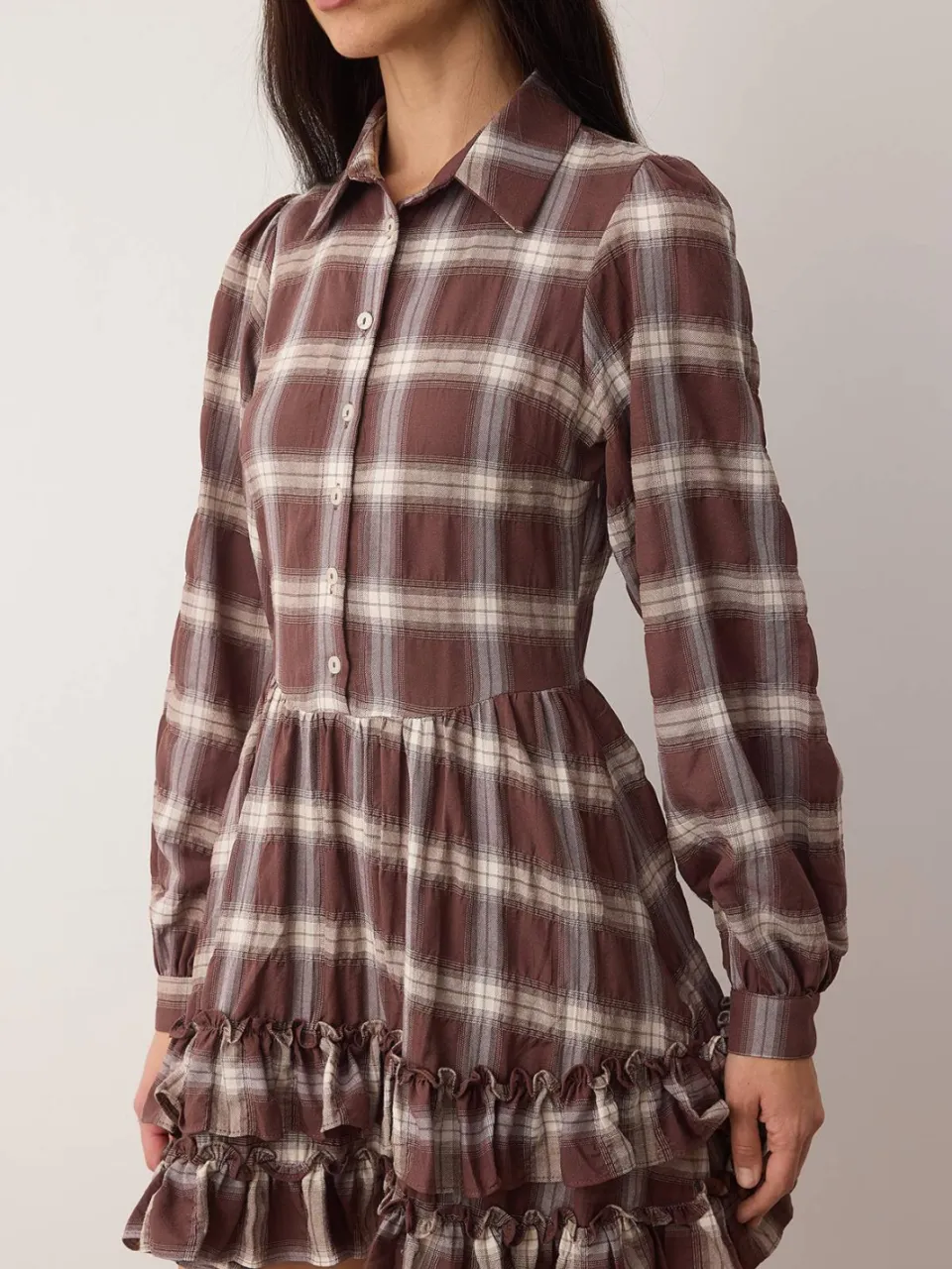 Trendyol TRENDYOLMİLLA Dames Bruin Geruit Kort / Mini Lang Casual Blousejurk Jurken, foto 2
