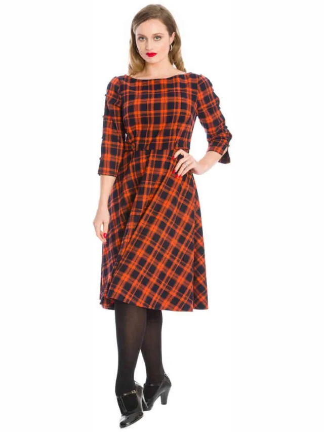 Banned MISS SPOOK Flare jurk - S - Oranje