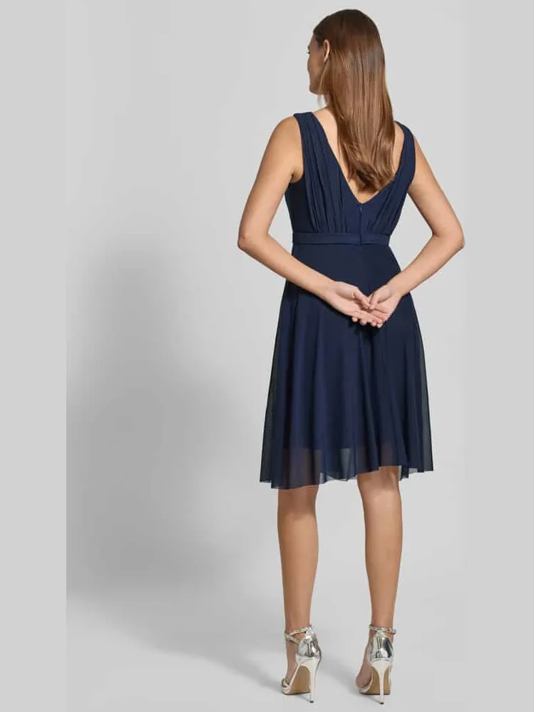 TROYDEN COLLECTION Cocktailjurk met V-hals donkerblauw, foto 3