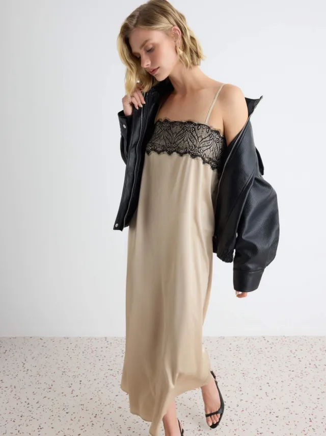 Trendyol TRENDYOLMİLLA Dames Beige Effen Maxi Mouwloos Recht Jurken