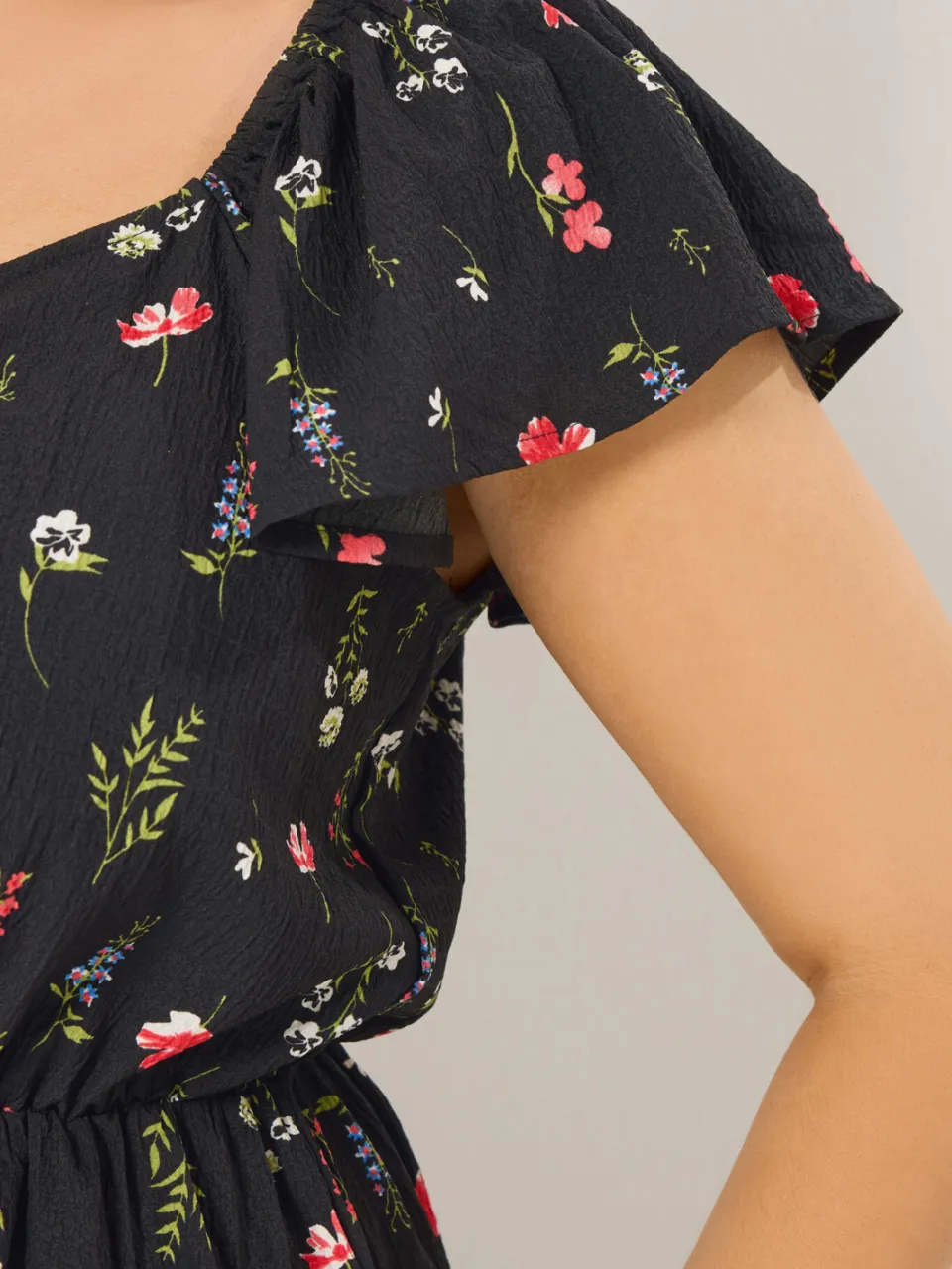 Yours Zwarte Maxijurk Met Bloemenprint En Plooien, foto 4