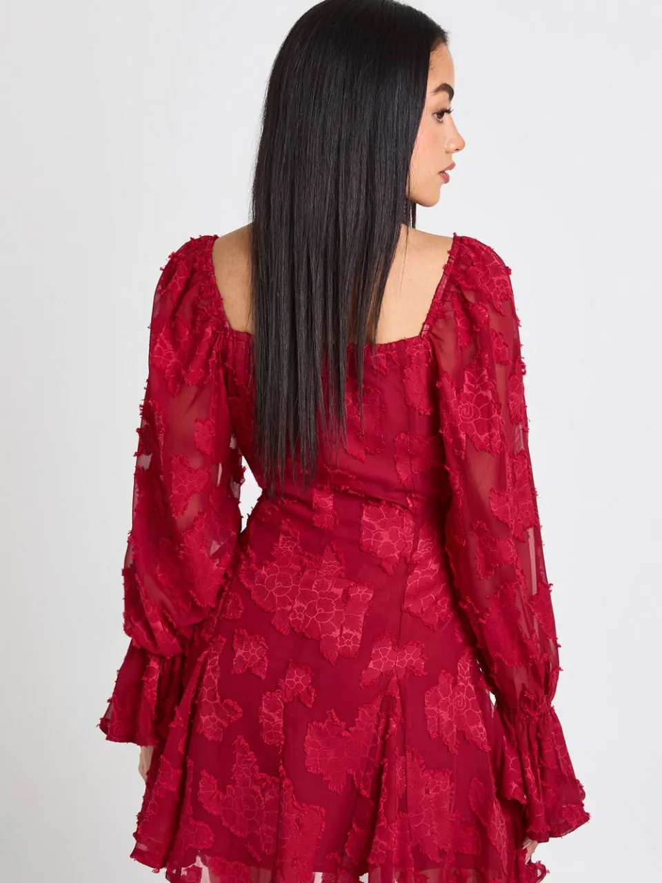 boohoo Dames Burnout Bloemenprint Godet Zoom Mini Jurk merlot, foto 2