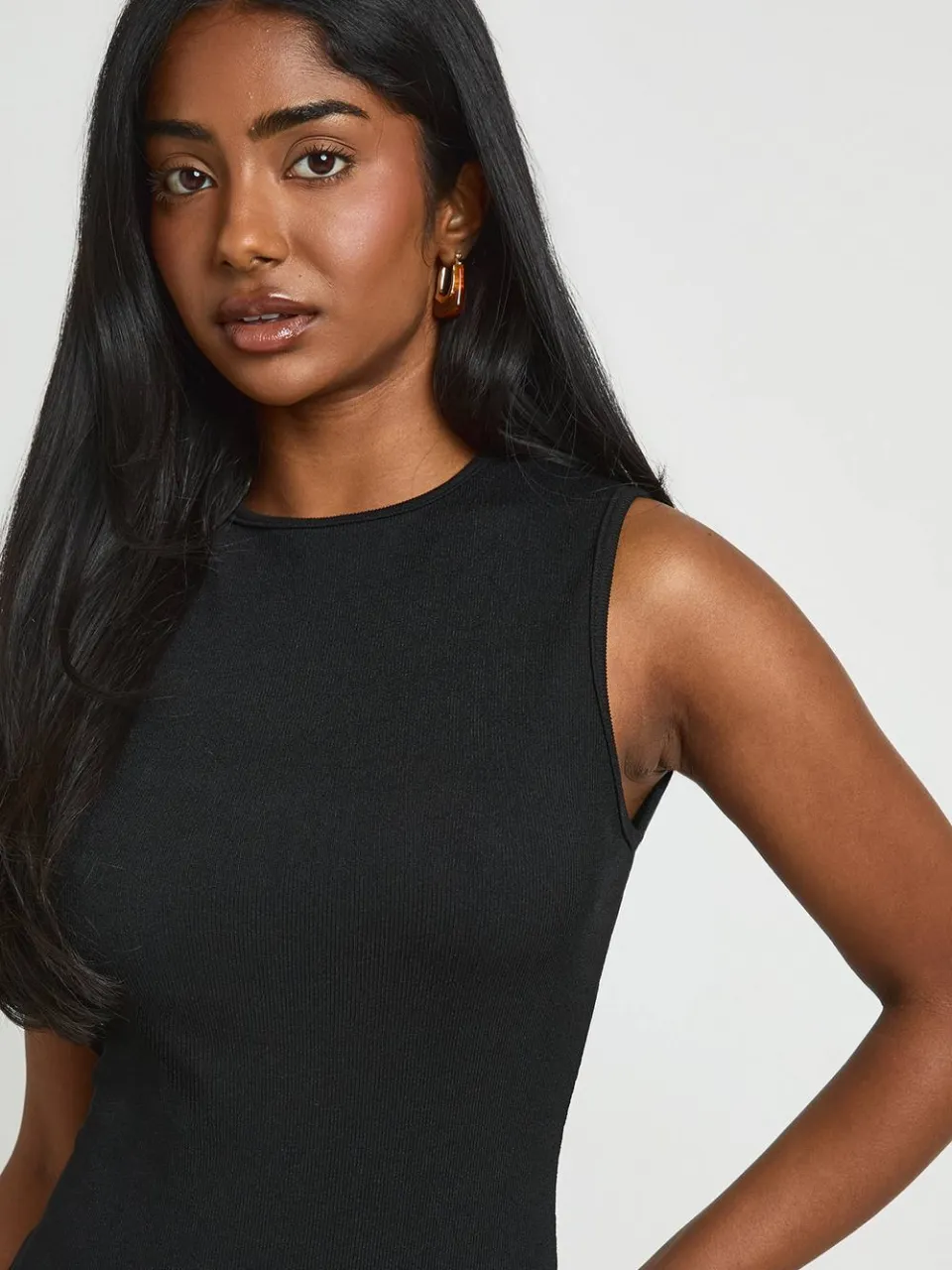 boohoo Dames Mouwloze Geribbelde Mini-jurk Met Volle Rok zwart, foto 4