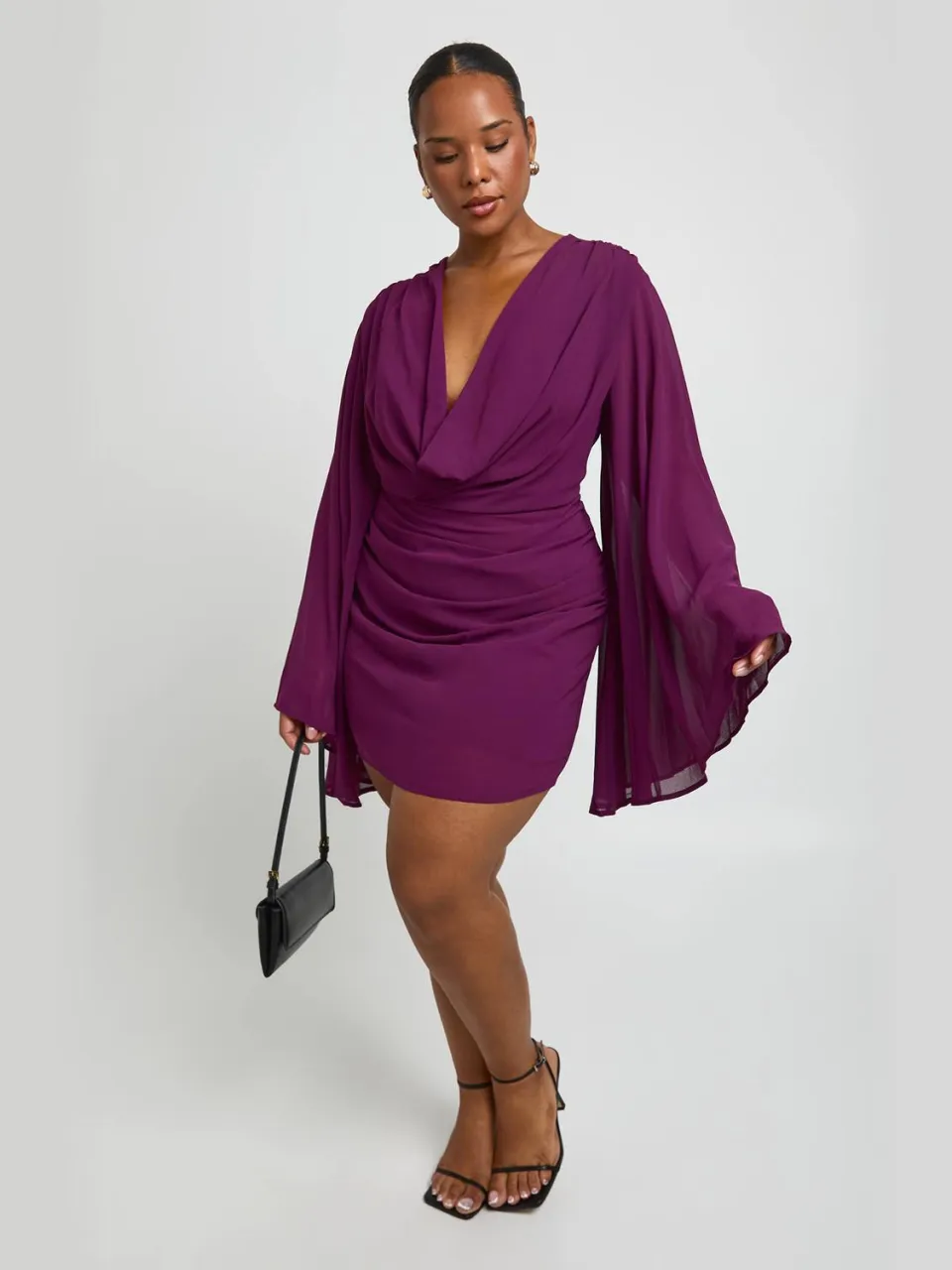 boohoo Dames Plus Chiffon Waterval Mini Jurk violet, foto 3