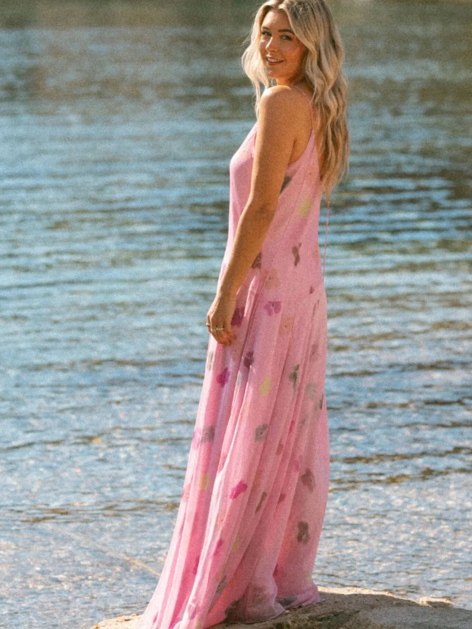 Bolina Island gebloemde maxi jurk roze, foto 2