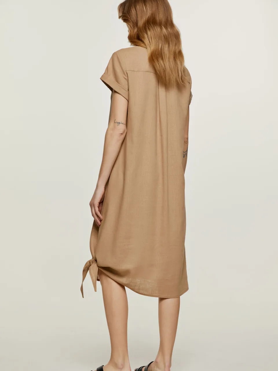 Conquista Beige Midi Jurk met Strikdetail, foto 2