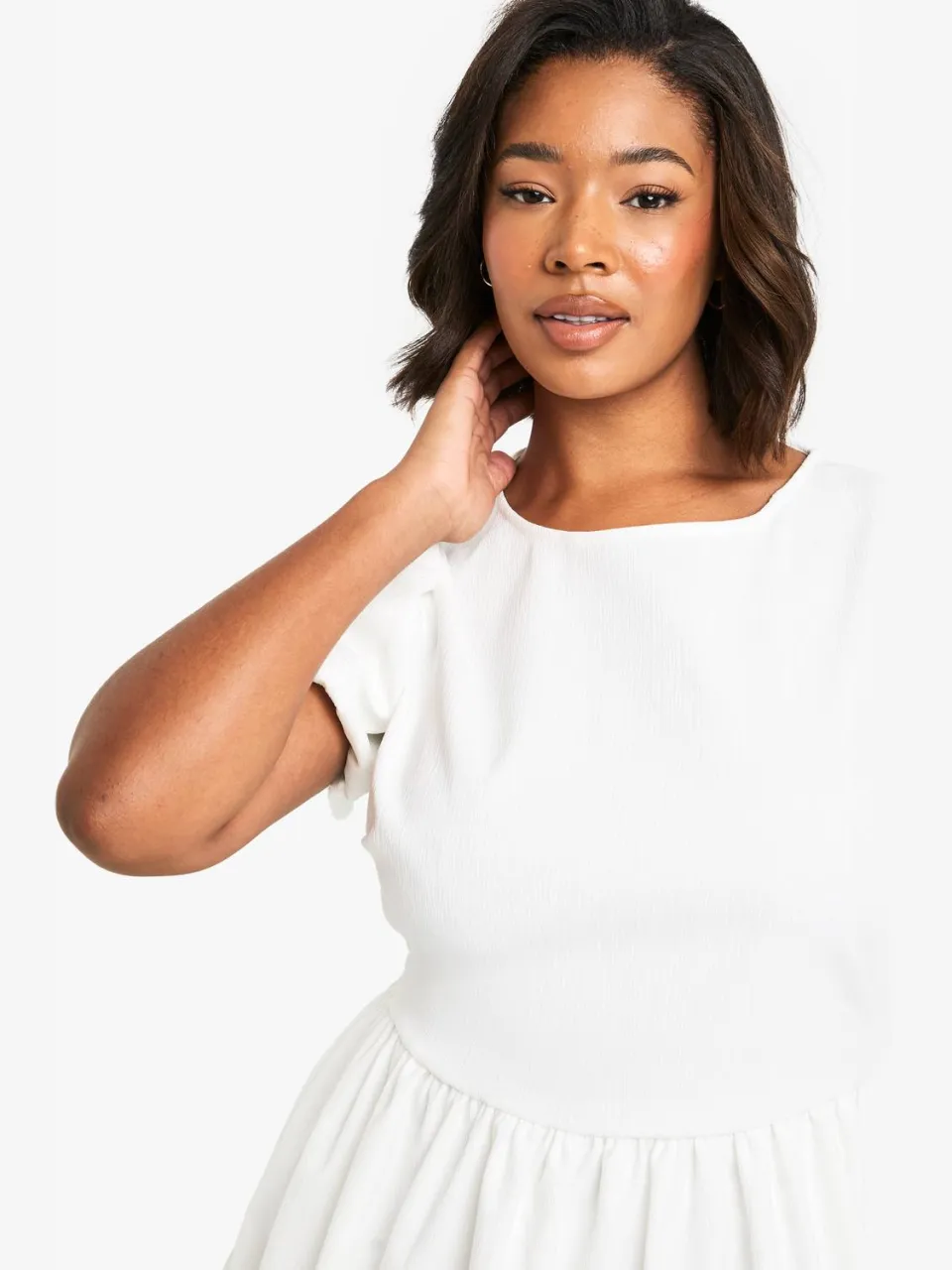 boohoo Dames PLUS GEBONDEN GETEXTUREERDE PUFFBAL SKATER JURK wit, foto 4