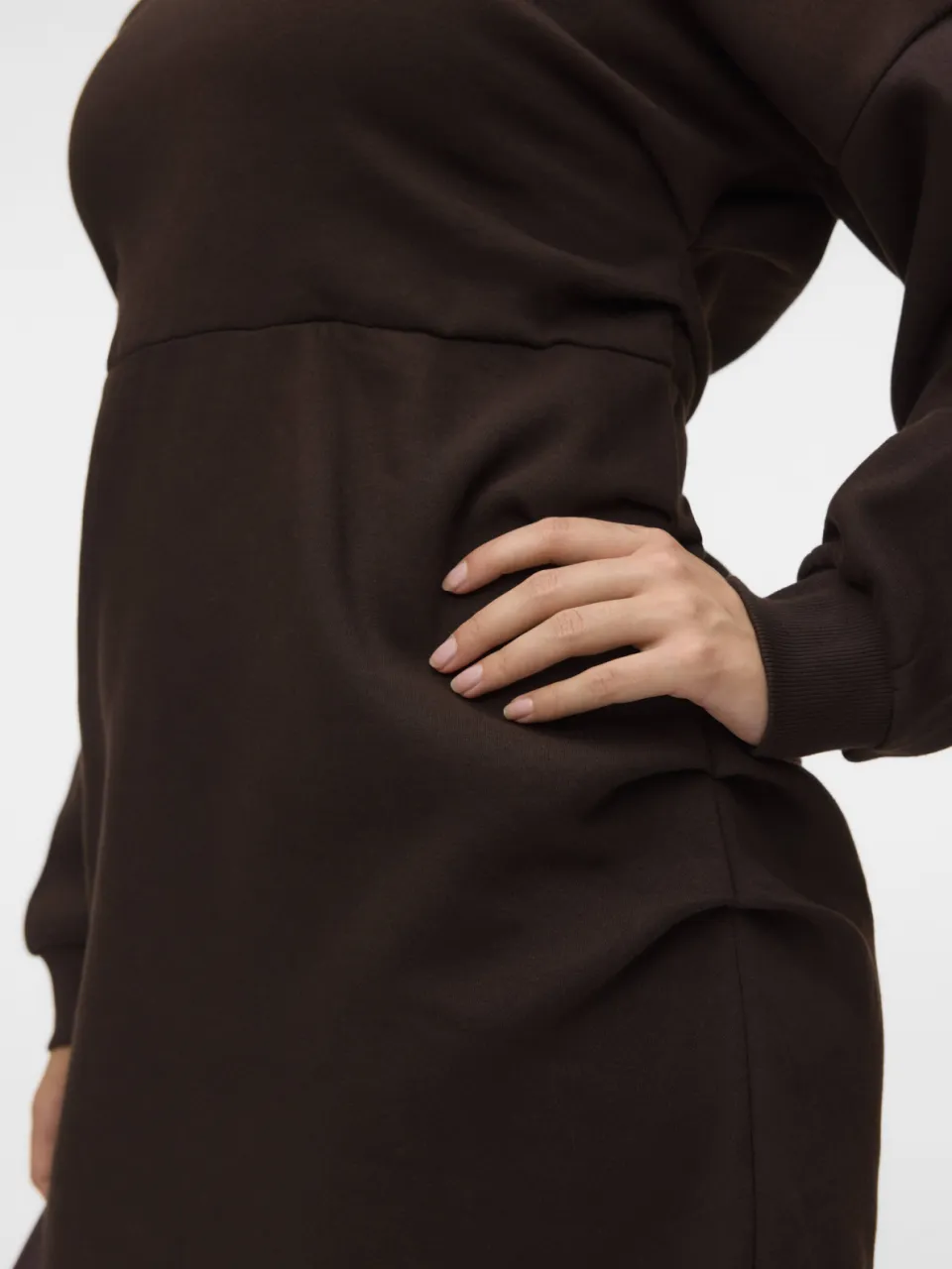 Vero Moda Curve x Wehkamp sweatjurk Plus Size - donkerbruin, foto 7