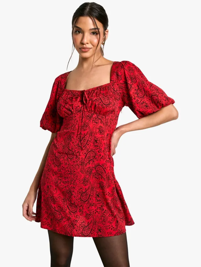 boohoo Dames Paisley Mini Jurk met Pofmouwen Rood