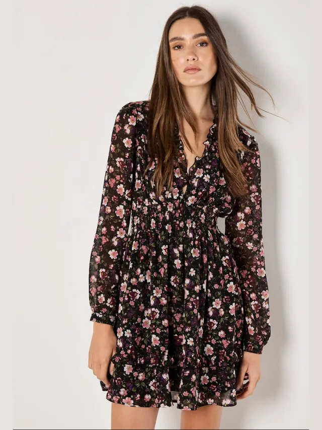 Apricot Mini-jurk van chiffon met bloemenprint en ruches Zwart