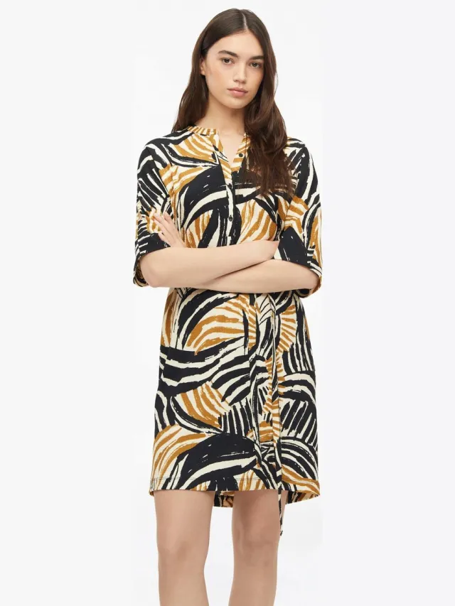 S.Oliver female - Gestructureerde jersey jurk met riem en knoopsluiting zandsteen