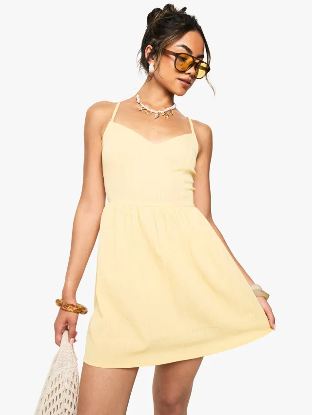 boohoo Dames Textuurgerimpelde Mini-jurk met Bandjes Citroen
