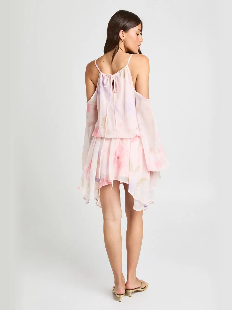 boohoo Dames Pastel Bloemenprint Mini-jurk Met Volumemouwen pastelroze, foto 2