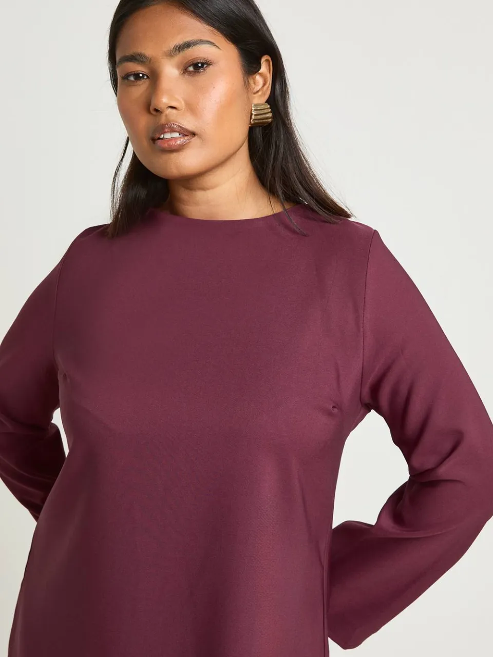 boohoo Dames Plus Wijdvallende Mouwen Strikdetail Rug Shift Jurk pruim, foto 4