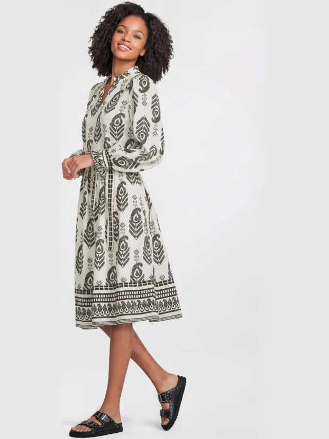 Anytime midi jurk met ruches en all-overprint Zwart/wit