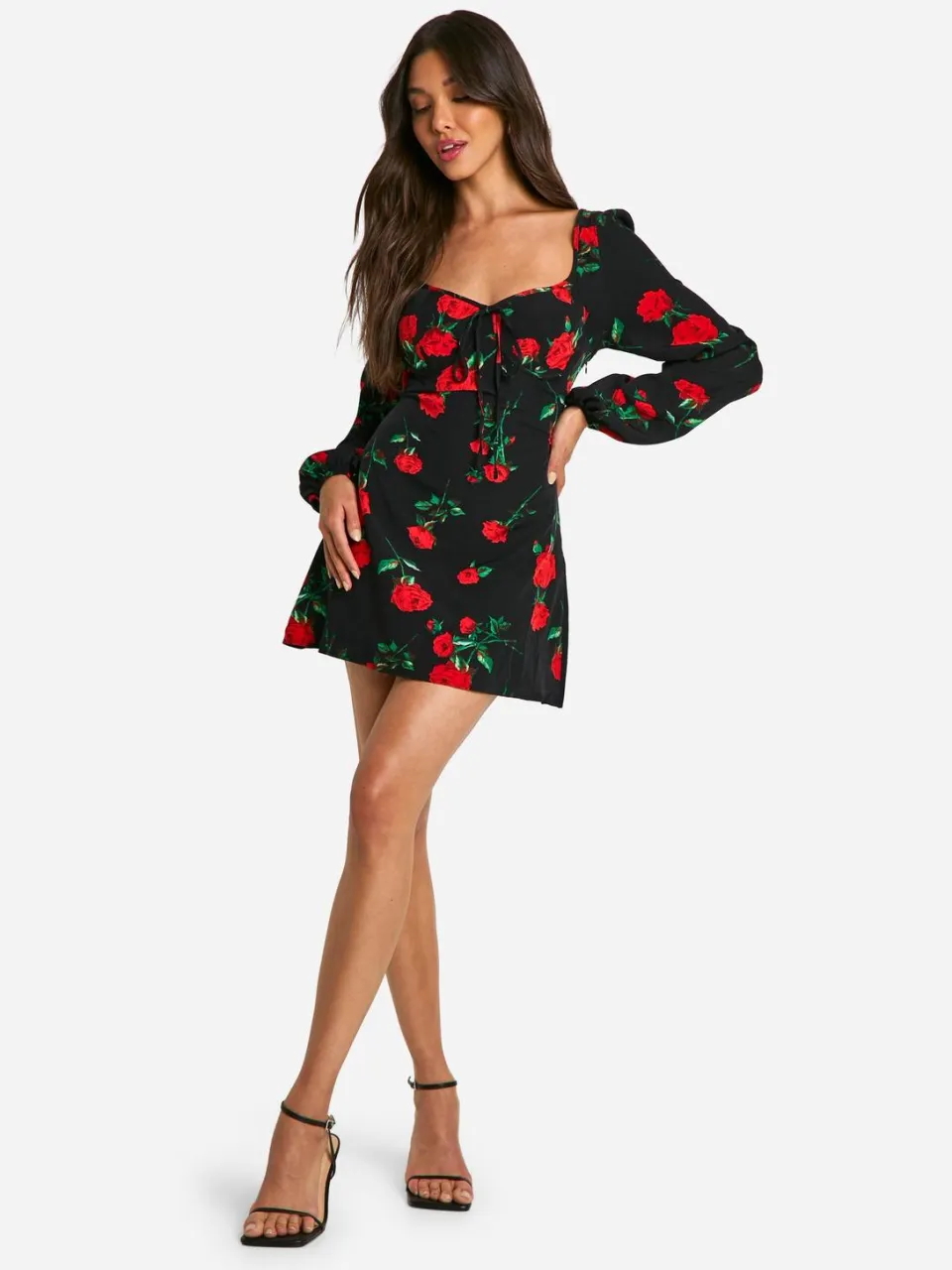 boohoo Dames Bloemrijke melkmeisje mini-jurk Zwart