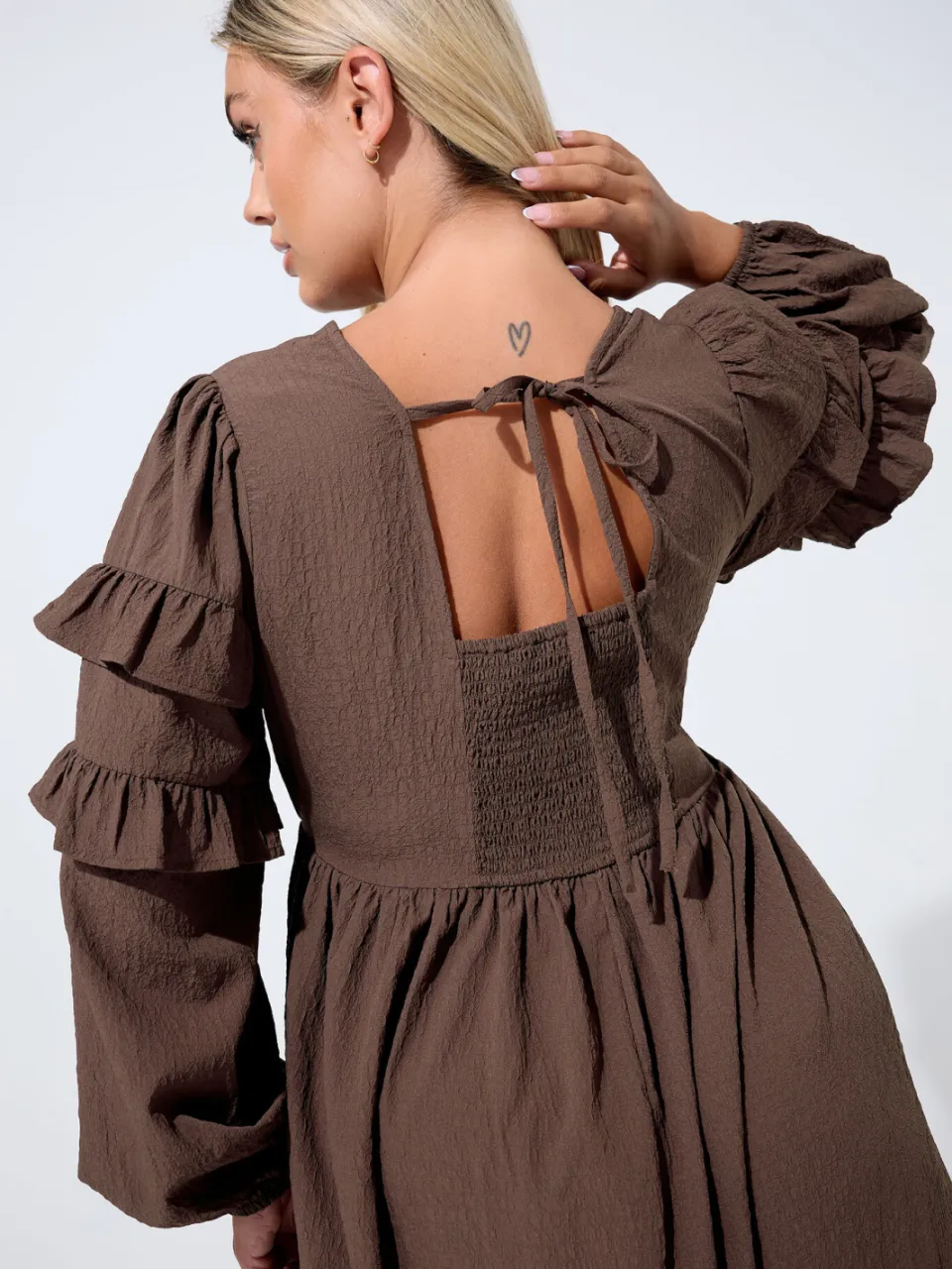 Limited Collection Bruine Gestructureerde Ruffle Jurk, foto 3