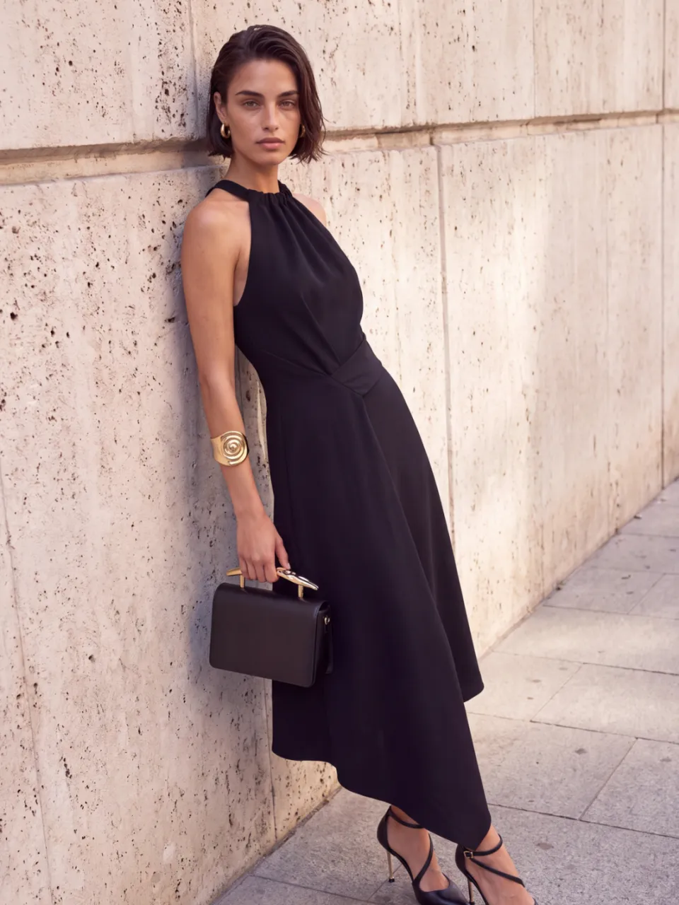 Trendyol TRENDYOLMİLLA Dames Zwart Effen Midi Mouwloos Asymmetrisch Jurken