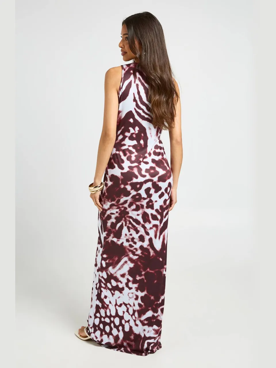 boohoo Dames Basic Maxi Jurk Met Slash Hals In Superzacht Materiaal chocoladebruin, foto 2